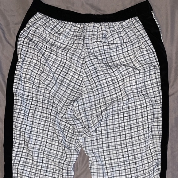 *Brand New With Tags* Crop Slacks Black White Paid - Picture 3 of 7